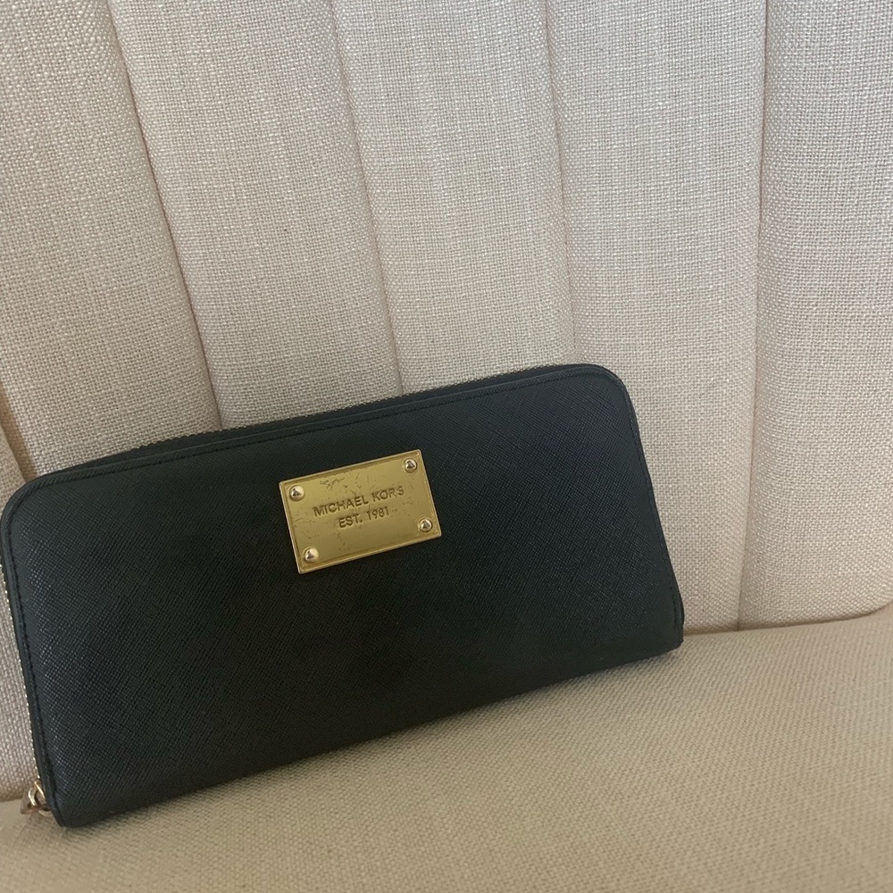 Michael Kors Black Saffiano Leather Wallet